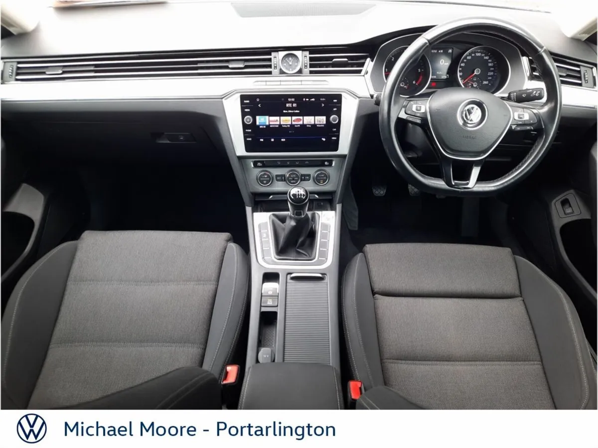 Volkswagen Passat 2.0 TDI 150HP Comfortline - Image 2