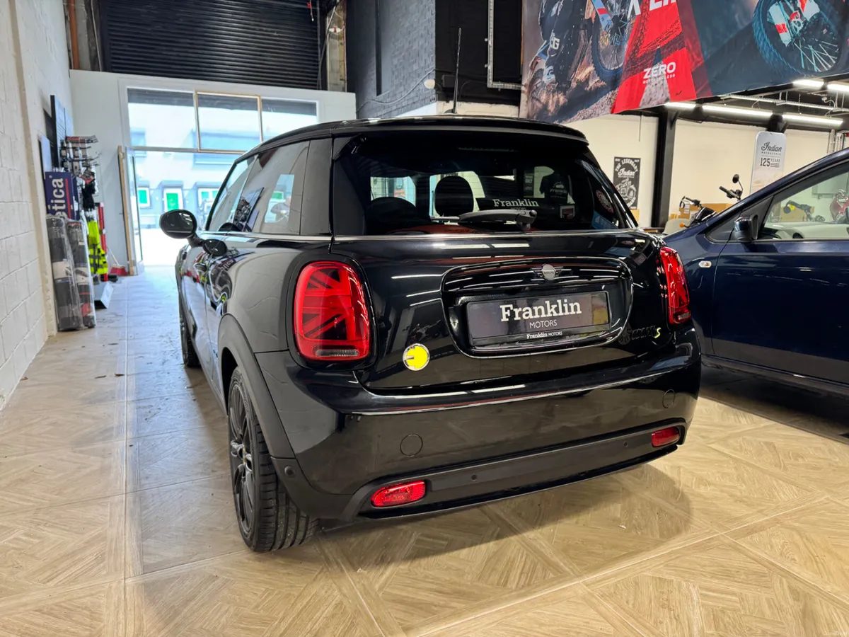 Mini Cooper S 2024 Electric - Image 6