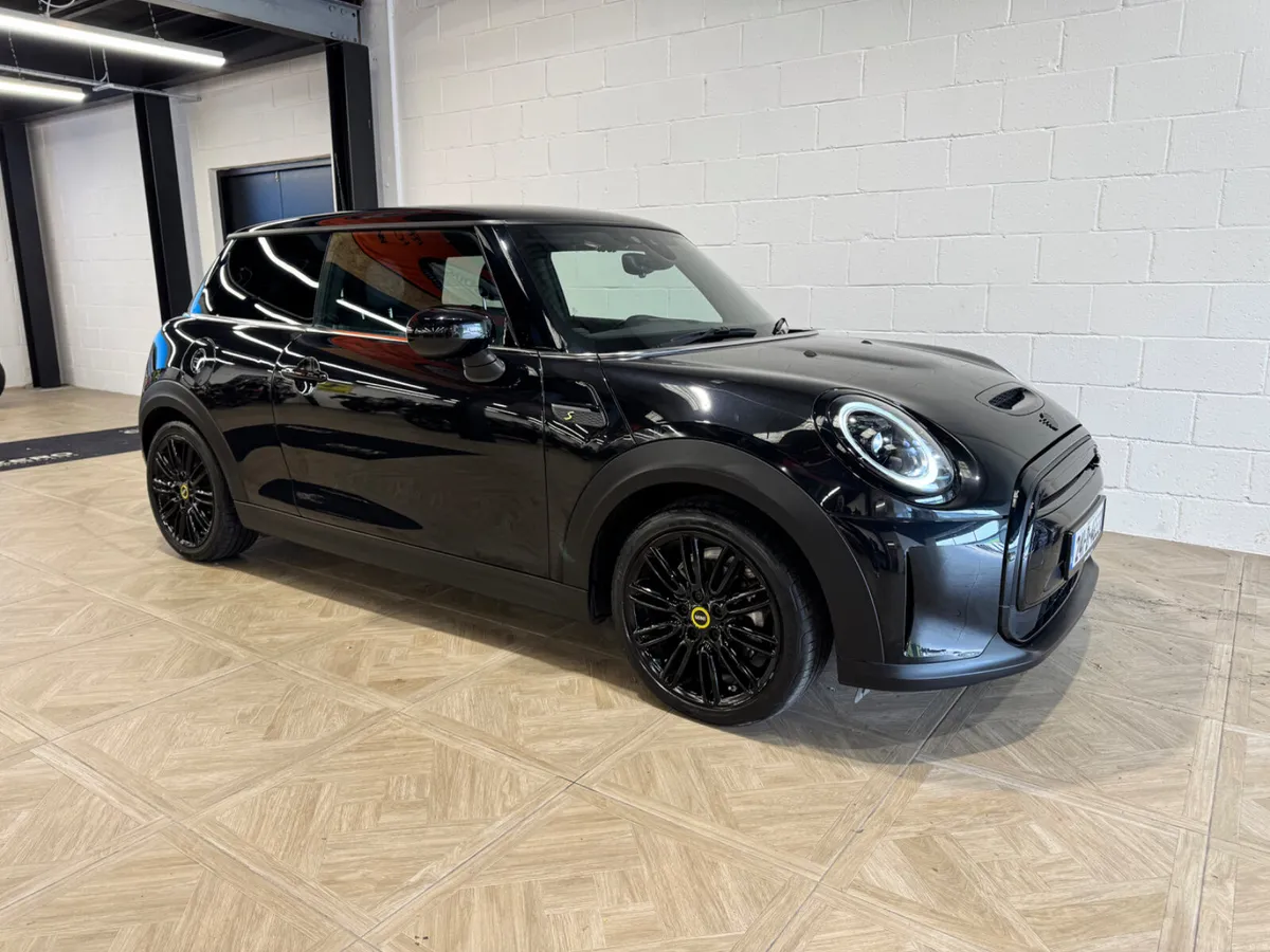 Mini Cooper S 2024 Electric - Image 3