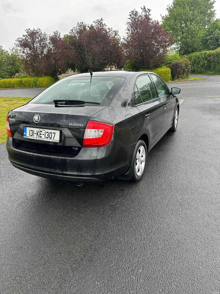 Skoda Rapid 1.6 TDI - Image 2