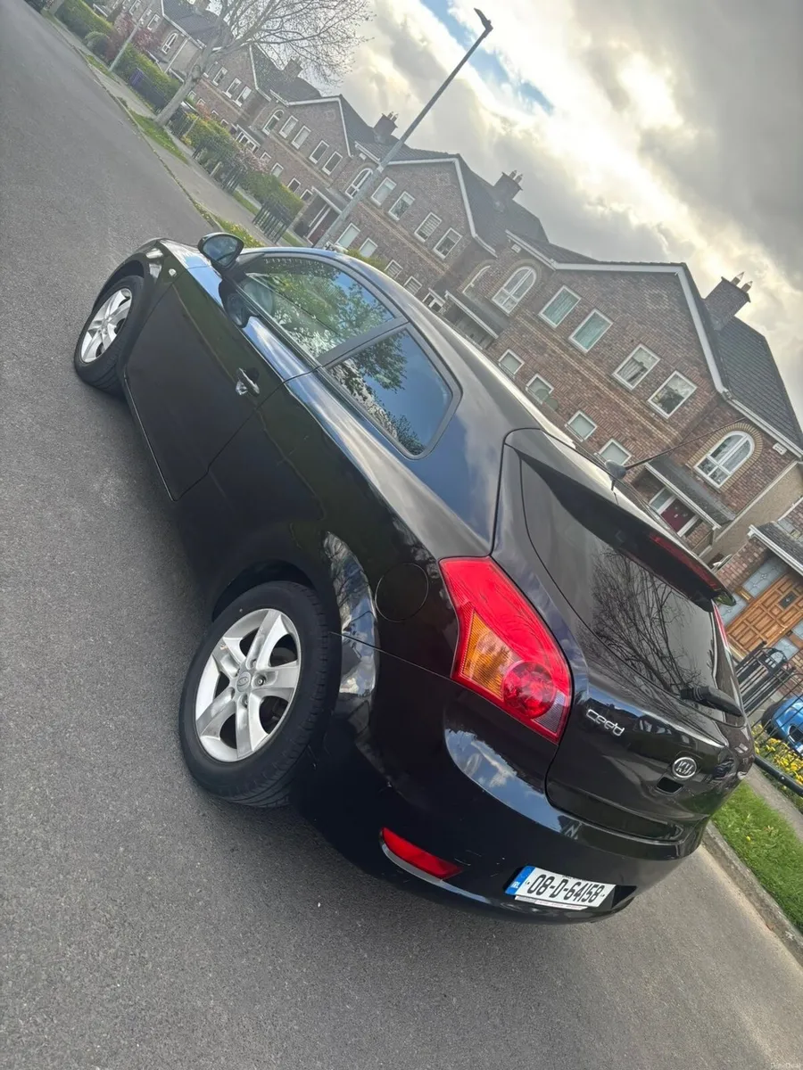 Kia Ceed 2008 - Image 2