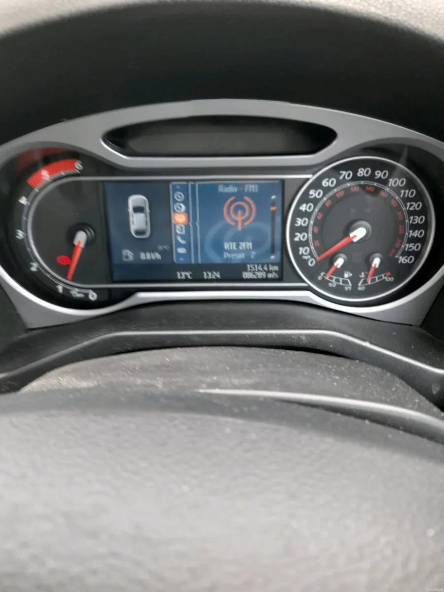 Ford mondeo titanium x - Image 4