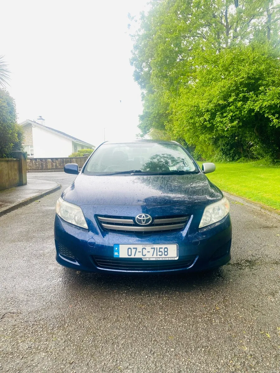 Toyota Corolla 1.4 PETROL - Image 2