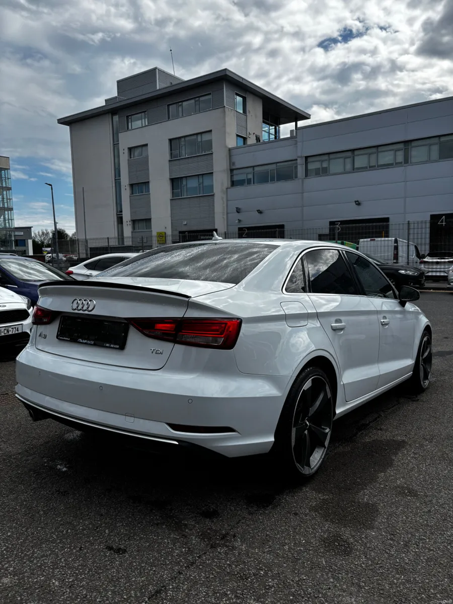 Audi A3 2018 SPORT 1.6 TDI - Image 4