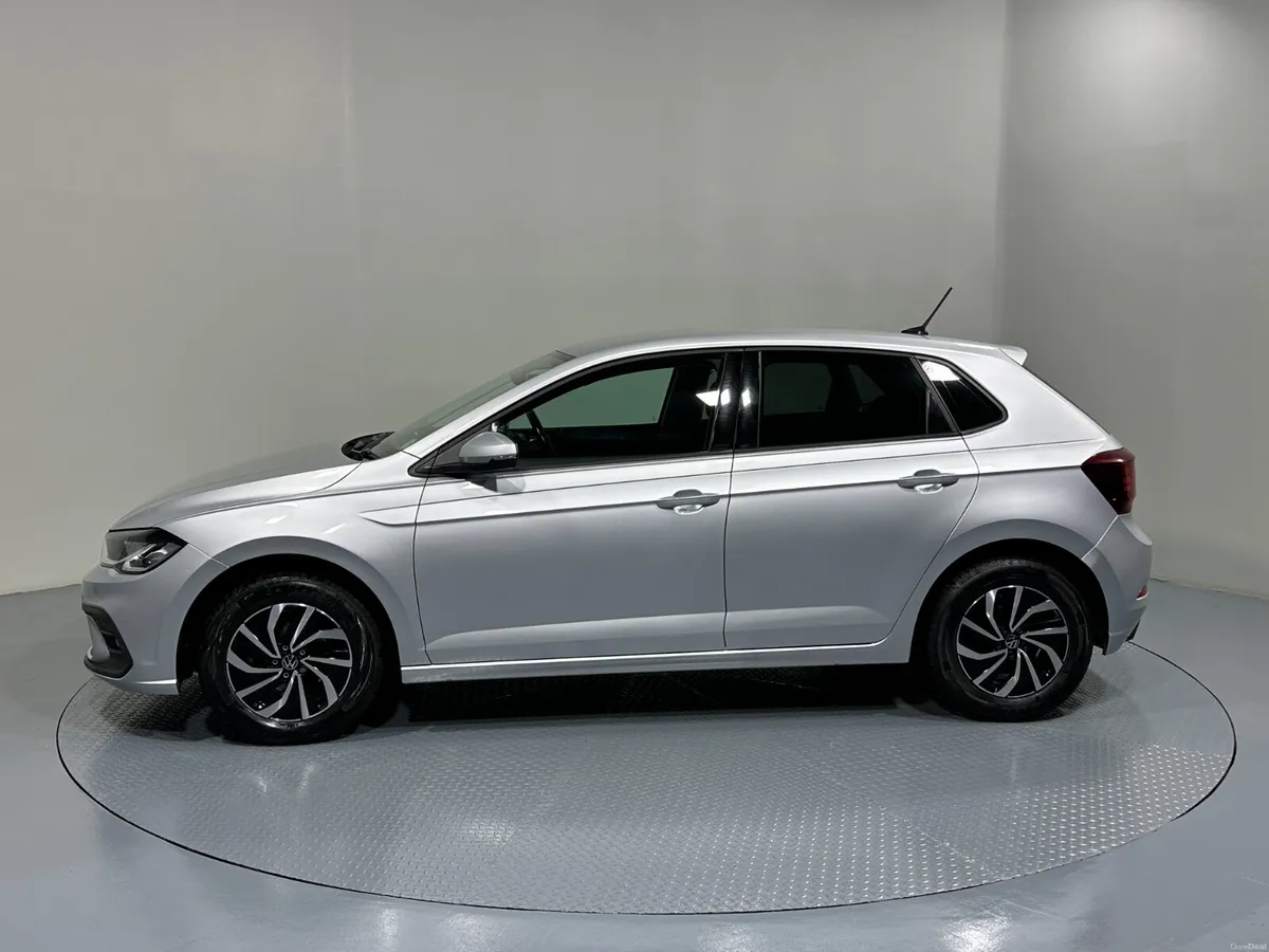 Volkswagen Polo Life 1.0 TSi 241 - Image 4