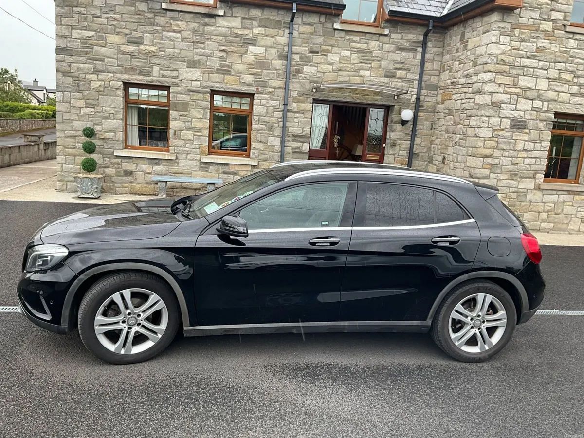 Mercedes-Benz GLA 2016 - Image 1