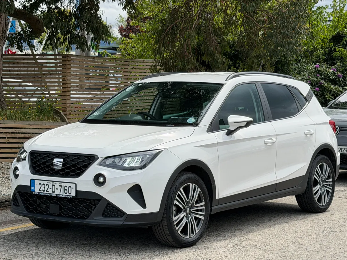 2023 SEAT Arona..APPLE CARPLAY..PARKING SENSORS - Image 1