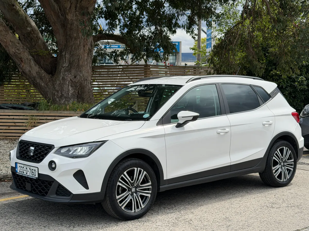 2023 SEAT Arona..APPLE CARPLAY..PARKING SENSORS - Image 3