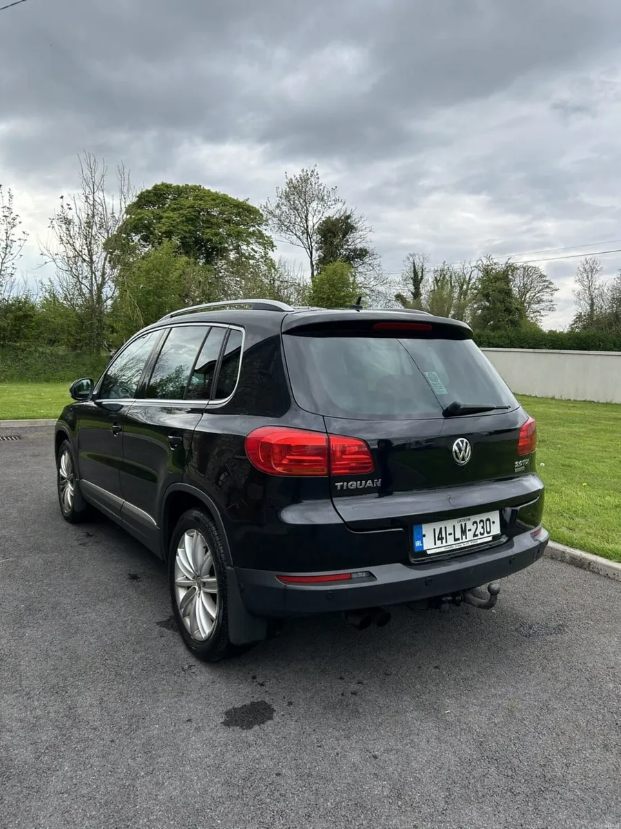 Volkswagen Tiguan 2014 - Image 2