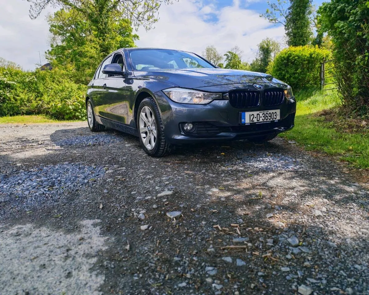 12 Bmw 316D F30 - Image 1