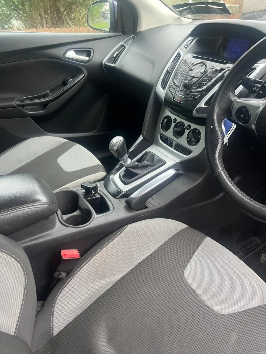 Ford Focus 2012 - Image 3