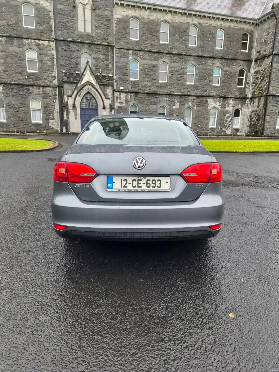 2012 VW Jetta, Comfortline, 1.6 Diesel. - Image 4