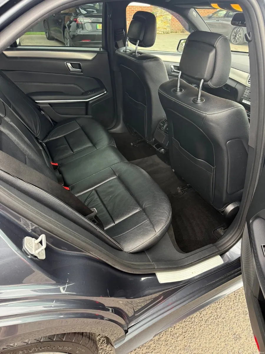 Mercedes-Benz E-Class 2016 - Image 5