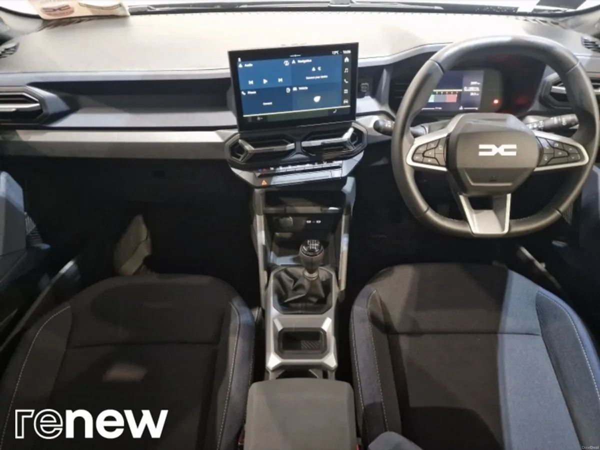 Dacia Duster Expression MHEV 140 E06X - Image 3