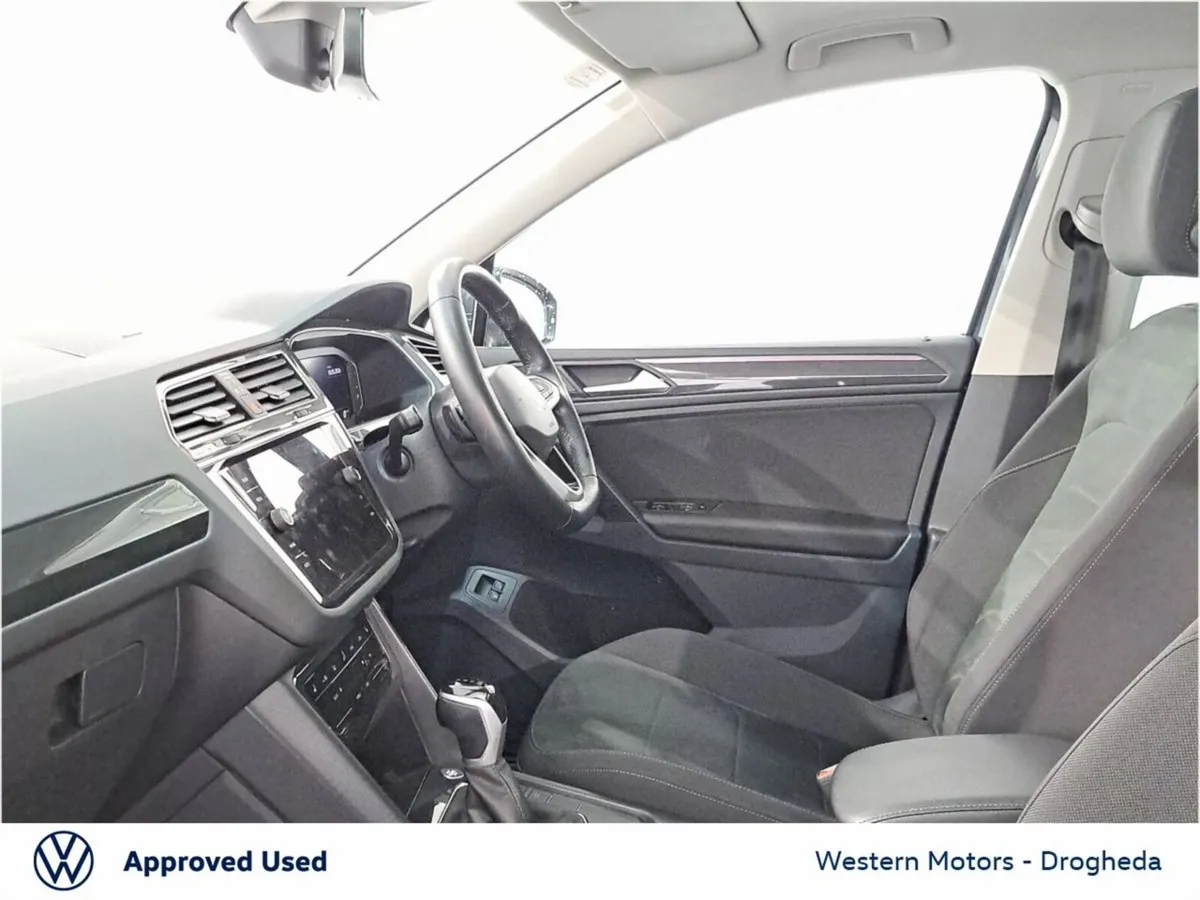 Volkswagen Tiguan 1.4 TSI PHEV 245HP Elegance DSG - Image 4