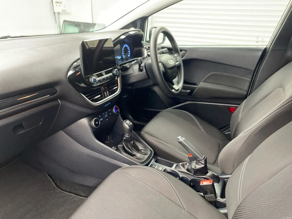 Ford Fiesta 1.1L Ti-VCT 75PS Trend - Image 3