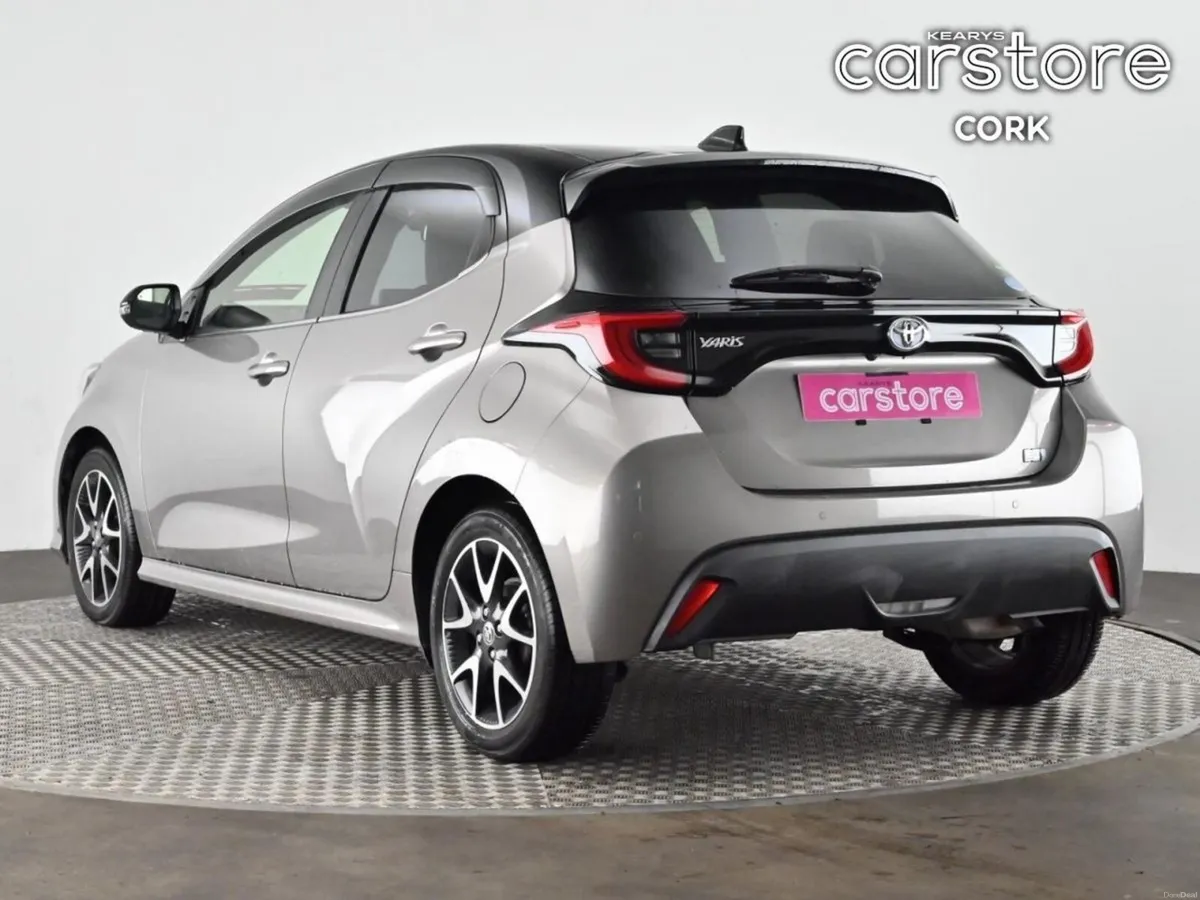 Toyota Yaris 1.5 Hybrid Auto - Image 3