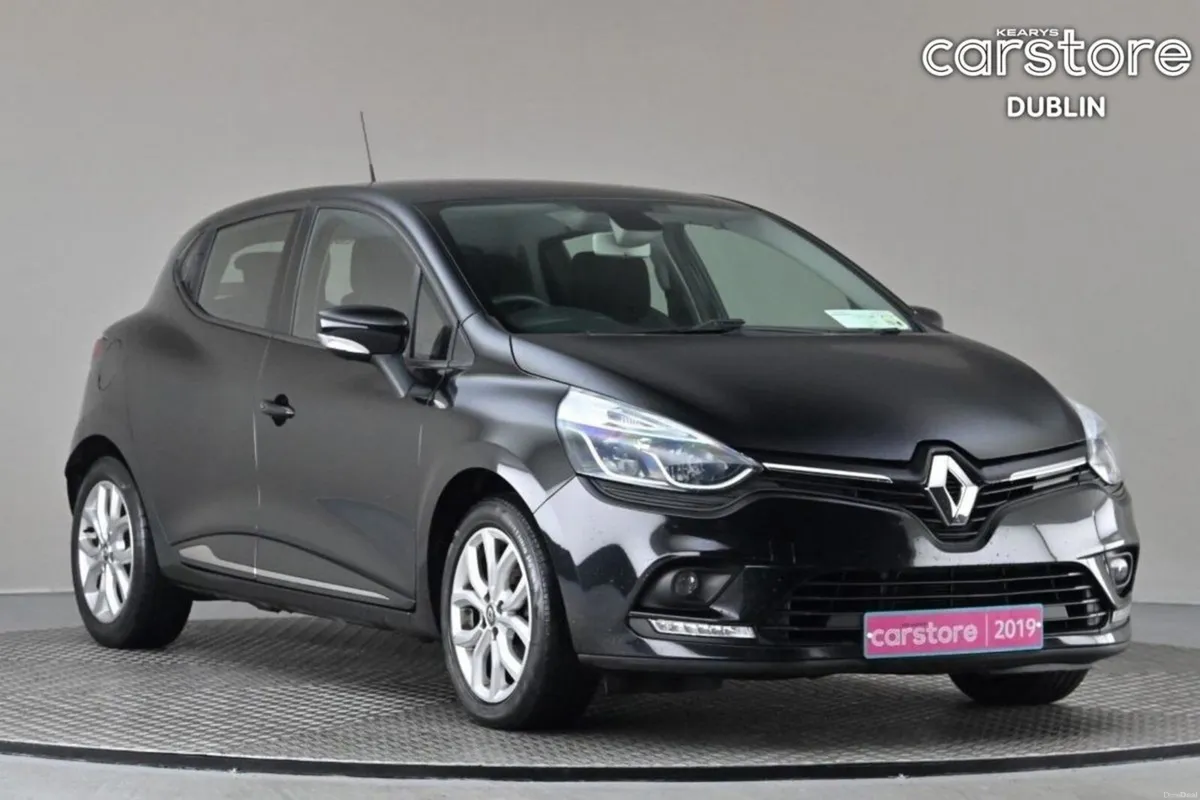 Renault Clio 0.9 TCE 5SPD DYNAMIQUE SAT NAV - Image 1