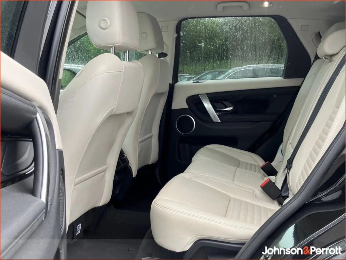 Land Rover Discovery Sport 1.5 I3 PHEV 300 PS AWD - Image 5