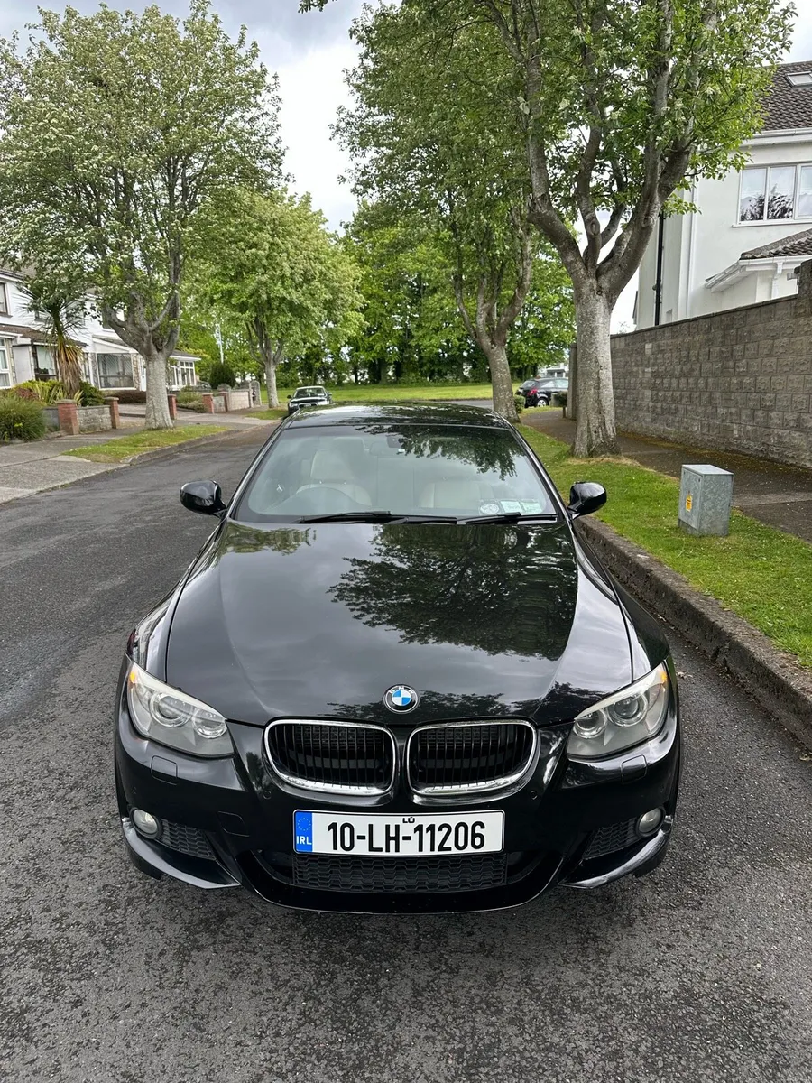 BMW 320d - Image 2