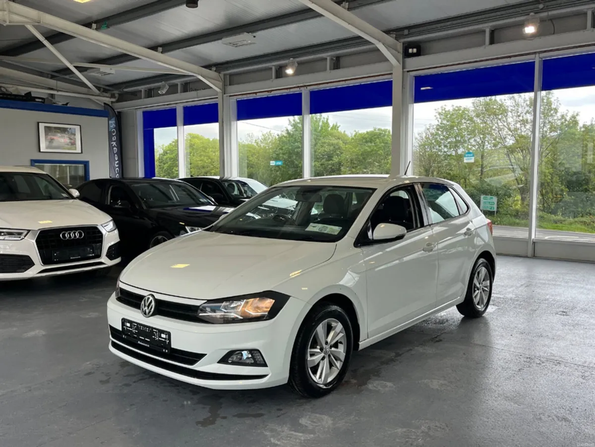 Volkswagen Polo TRENDLINE 1.0 MANUAL 5SPEED 65HP 5 - Image 1