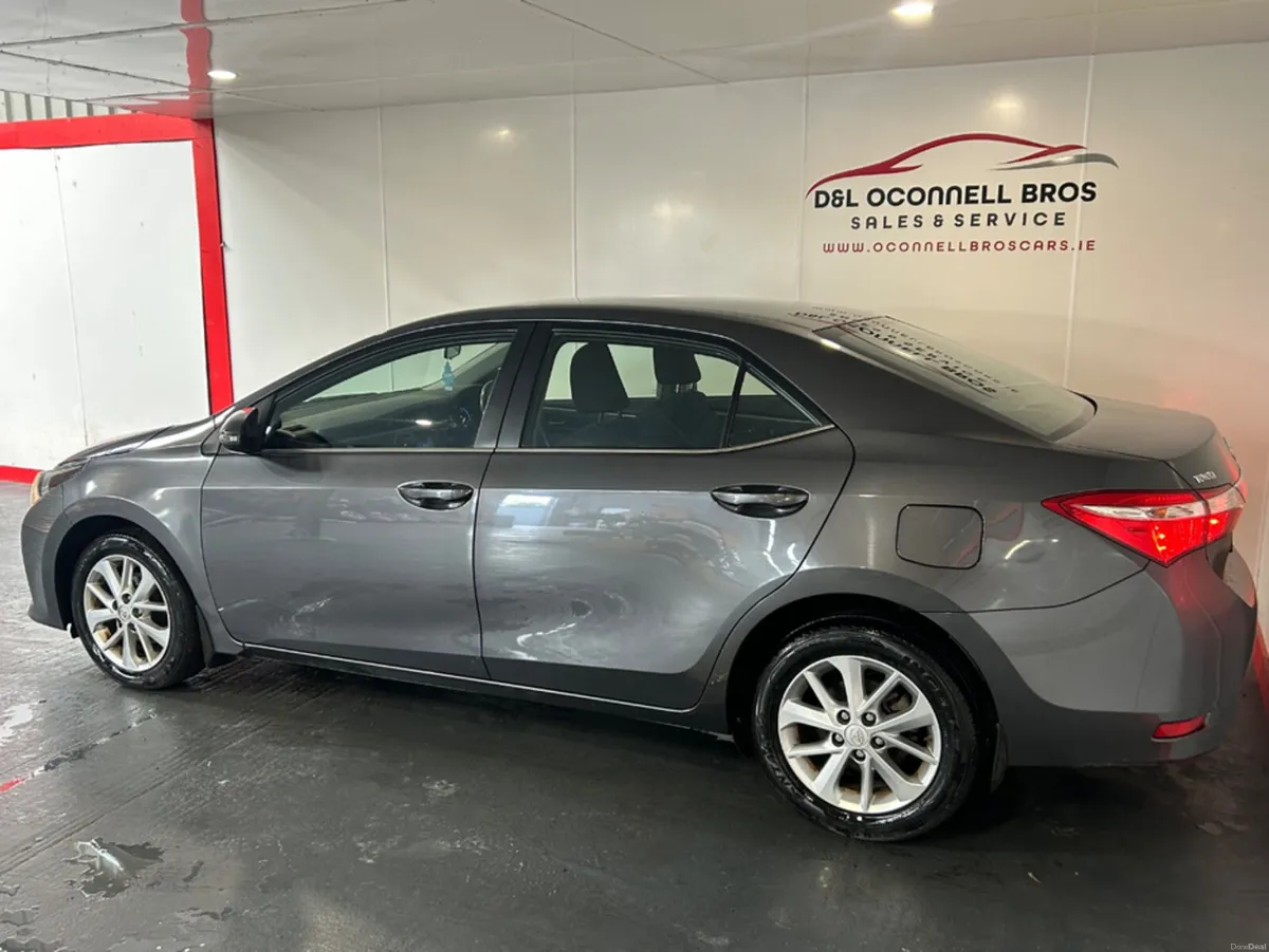 Toyota Corolla 1.4 D-4D LUNA 4DR - Image 2