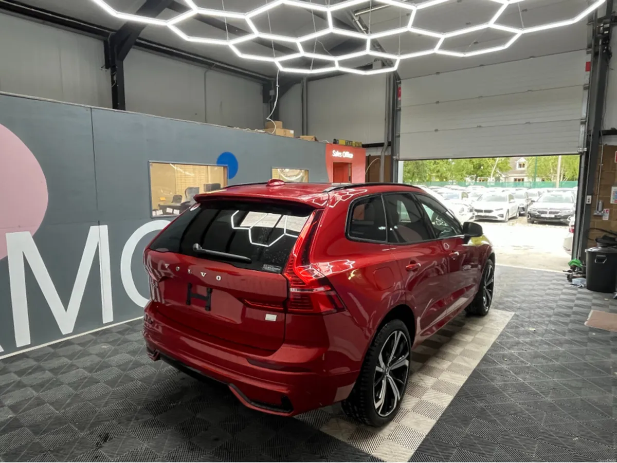 Volvo XC60 2024 VOLVO XC60 T6 AWD 2.0 AUTOMATIC / - Image 2
