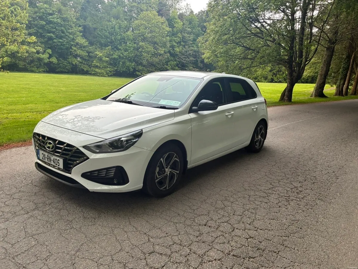 2021 HYUNDAI I30 1.6 CRDi DELUXE MODEL NCT&TAX - Image 1