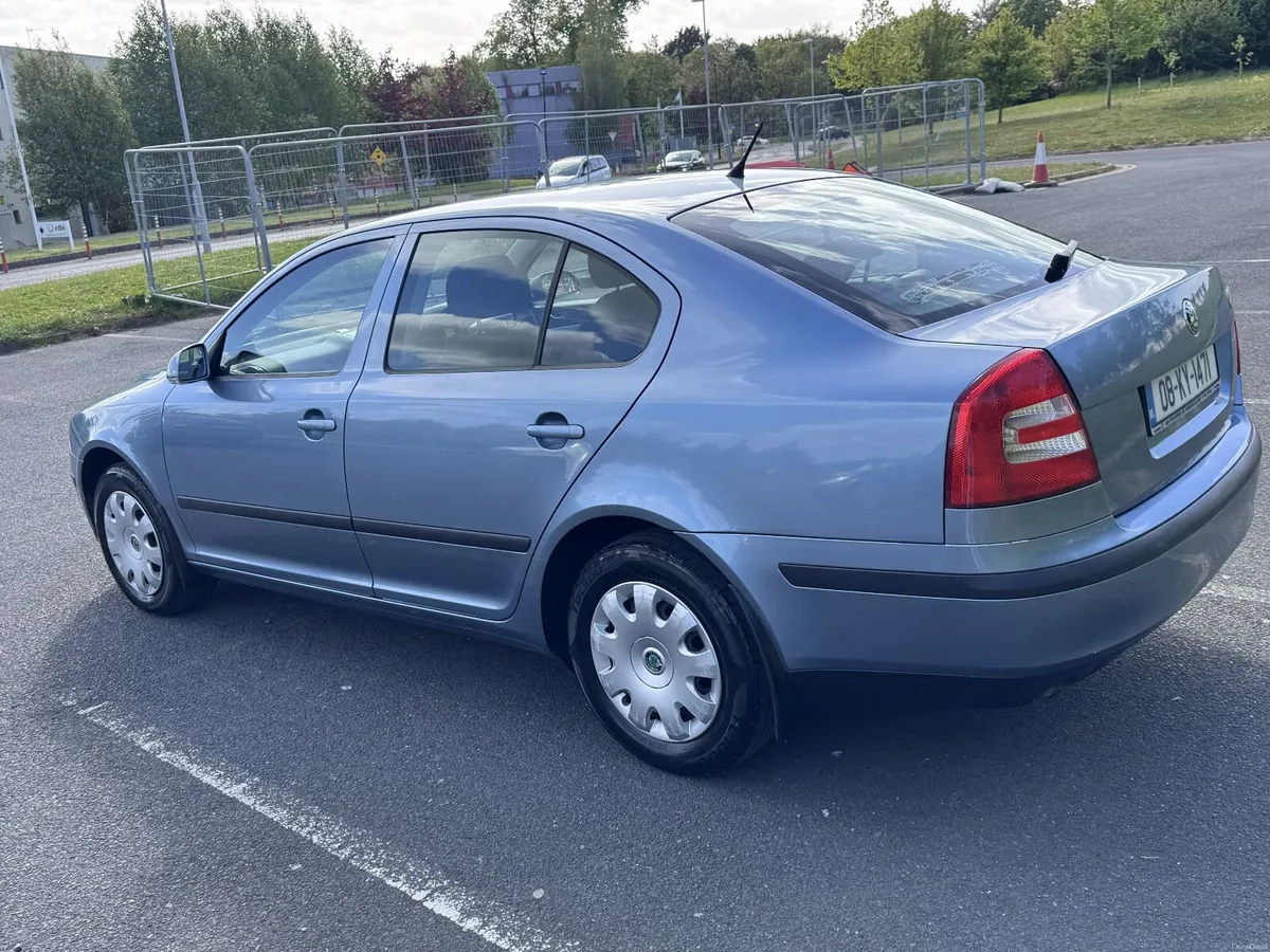 Skoda Octavia 2008 - Image 2