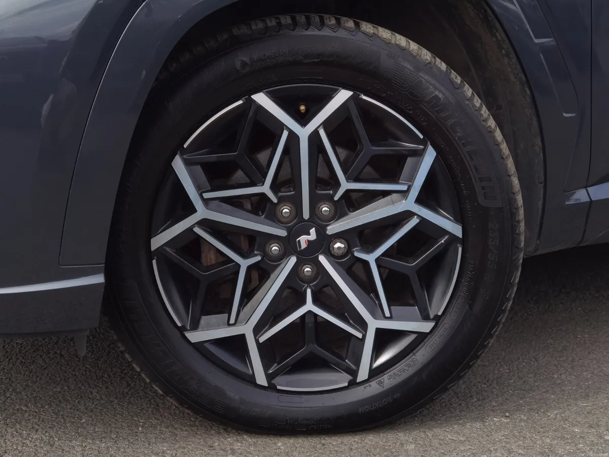 HYUNDAI TUCSON 1.6 N LINE AUTOMATIC PHEV - Image 2