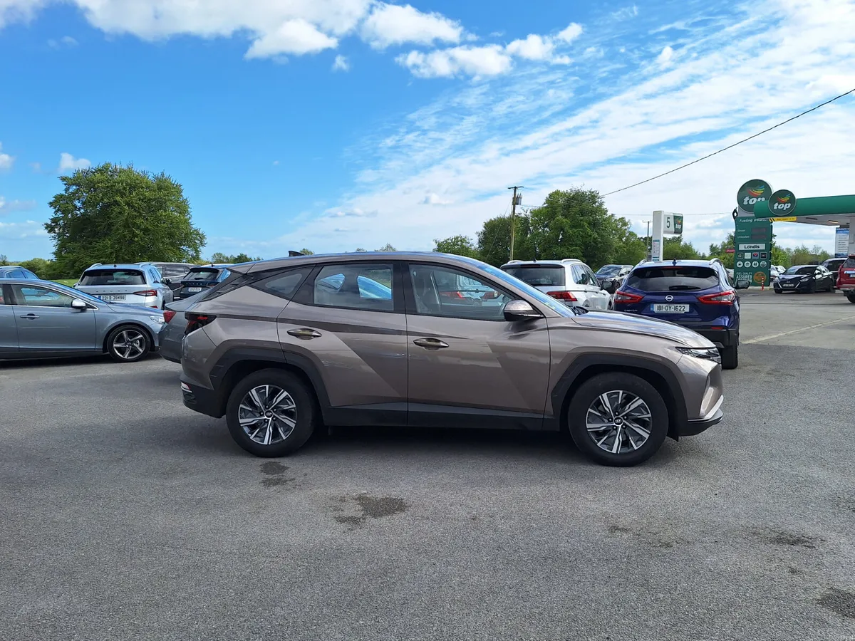 Hyundai Tucson Comfort Plus *High Spec/Heat Seats - Image 2