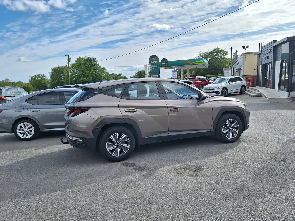 Hyundai Tucson Comfort Plus *High Spec/Heat Seats - Image 3