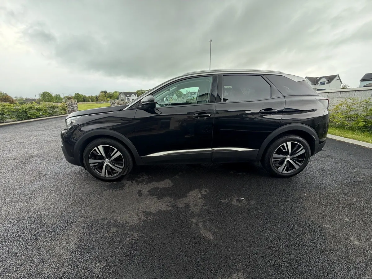 2019 Peugeot 3008 Allure Auto 1.2 Petrol - Image 1