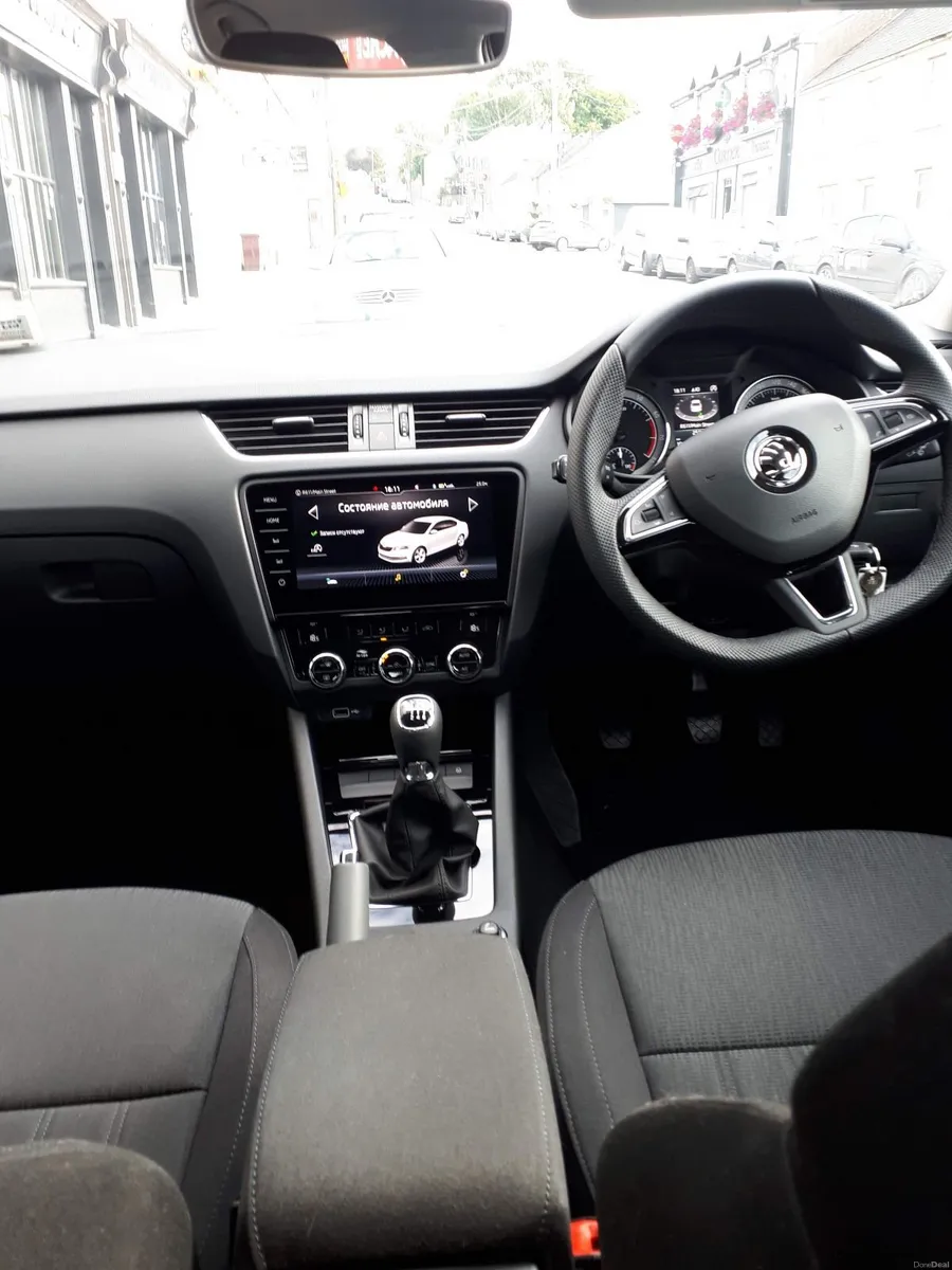 Skoda Octavia 2018 - Image 3
