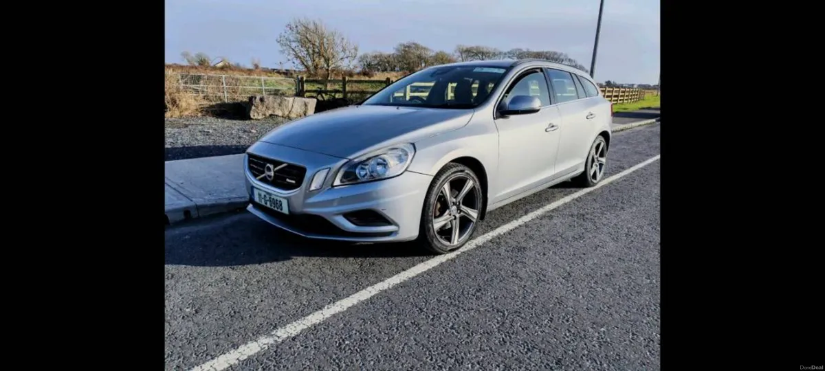Volvo v60 R design.2011 -1.6 dsl- man- - Image 1