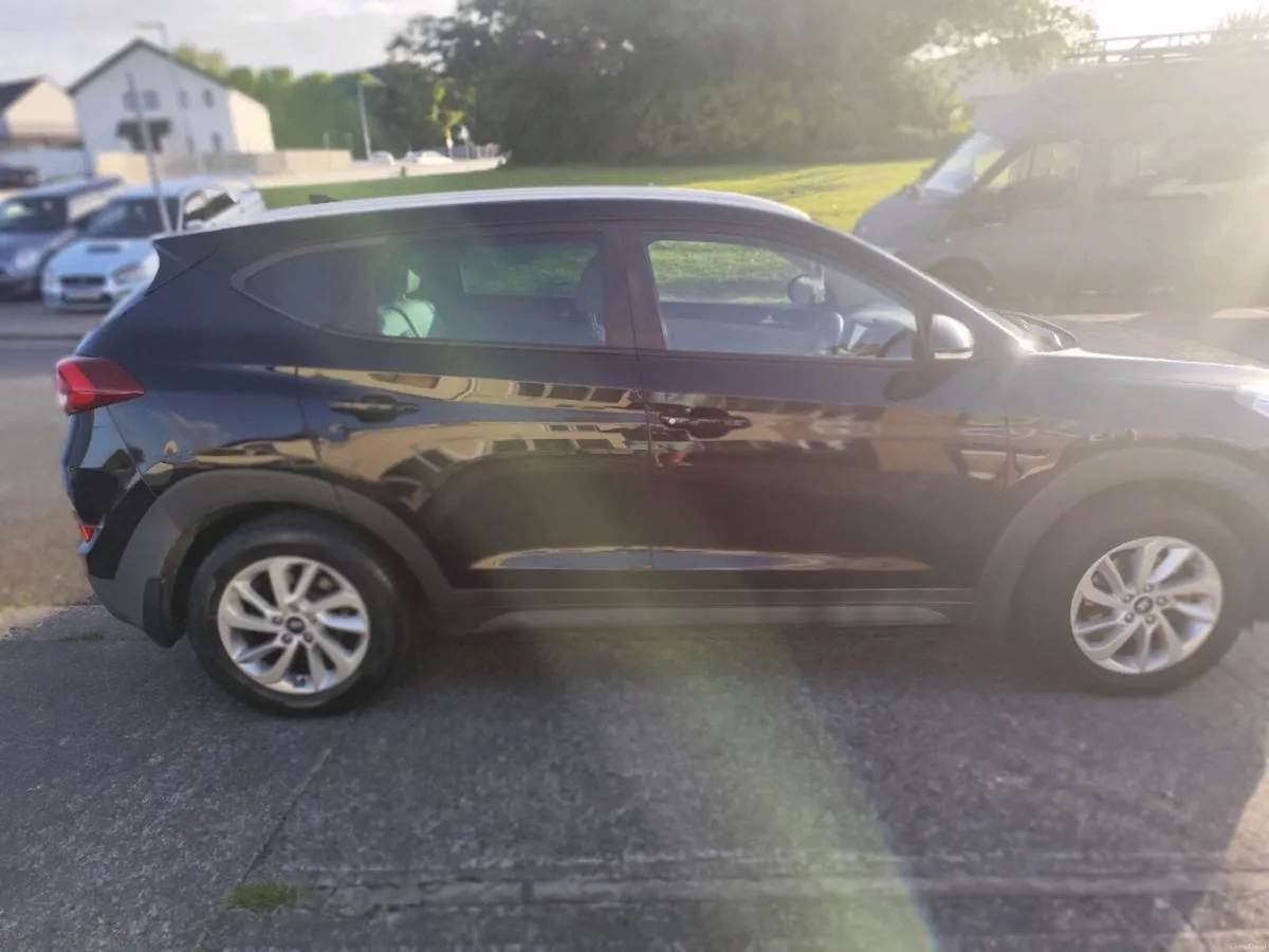 Hyundai Tucson Executive - Image 4