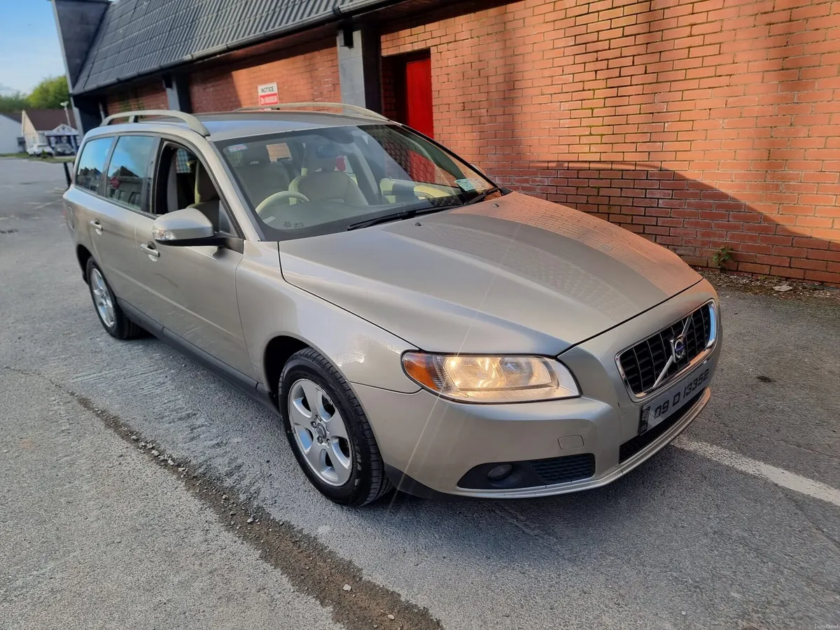 V70 volvo 2.0D - Image 1