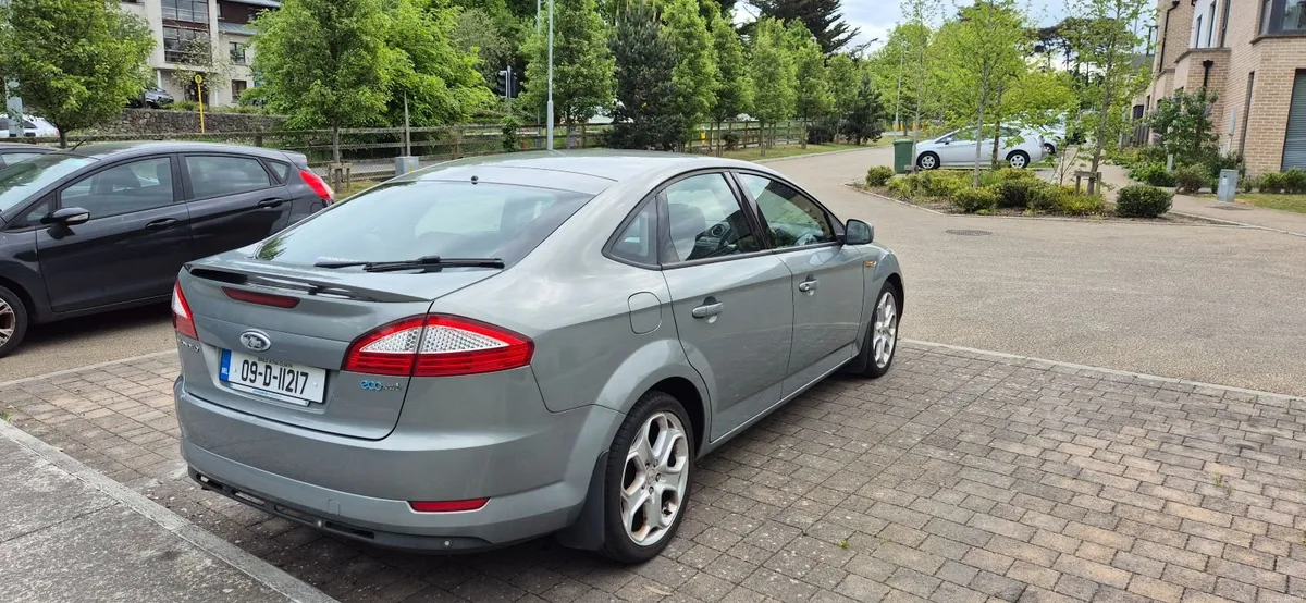 Ford Mondeo 2009 - Image 4