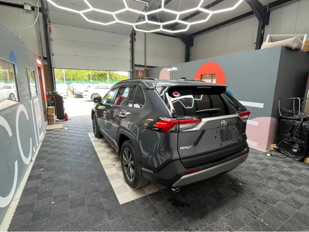 Toyota RAV4 2025 TOYOTA RAV4 HYBRID G 2.5 AUTOMATI - Image 4