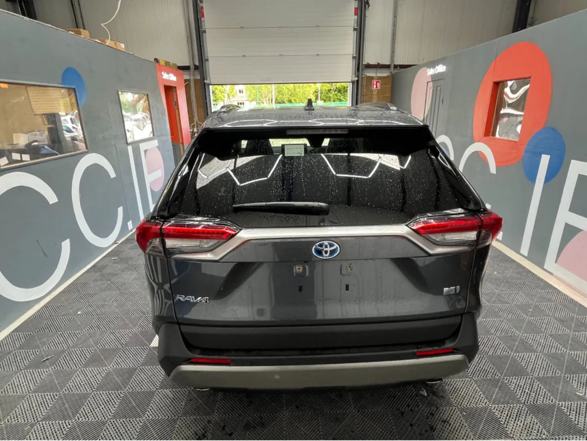 Toyota RAV4 2024 TOYOTA RAV4 HYBRID G 2.5 AUTOMATI - Image 3