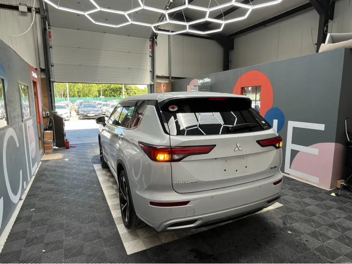 Mitsubishi Outlander €39950 2023 MITSUBISHI OUTLAN - Image 4