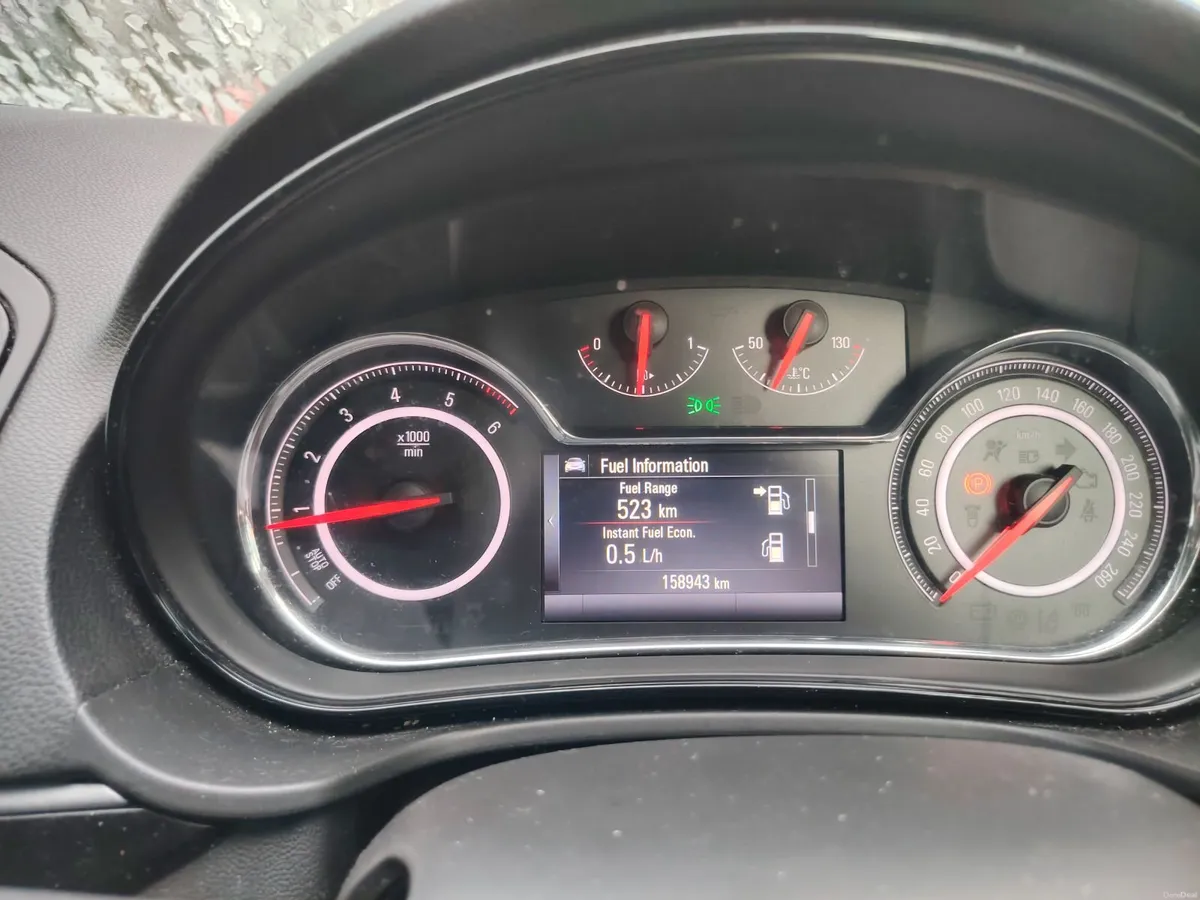 Opel Insignia 2017(final offer before trade in) - Image 2