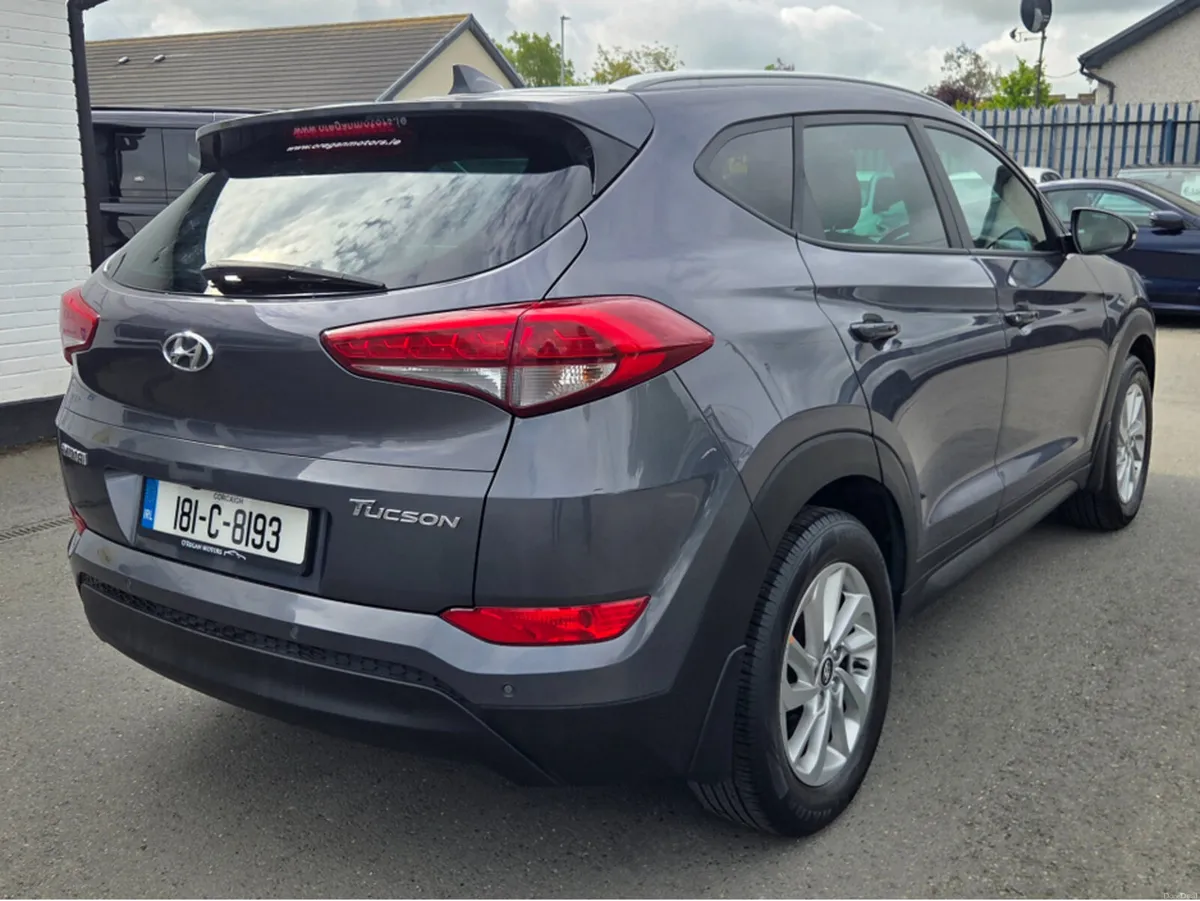 Hyundai Tucson 1.7 CRDI EXECUTIVE - Image 4