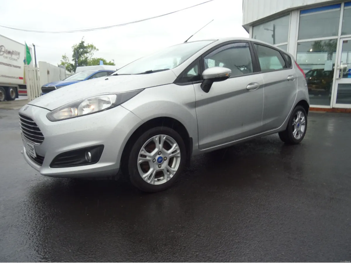 Ford Fiesta MCA ZETEC 1.0 65PS M5 4DR 5DR CB1 CNN - Image 3