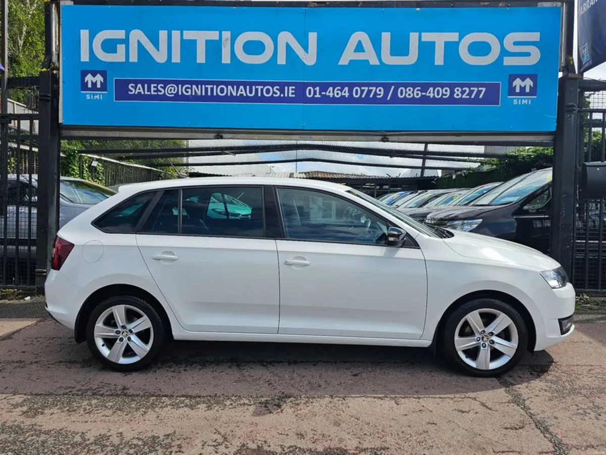 Skoda Rapid 1.2 TSI, AUTOMATIC, AMBITION MODEL, LO - Image 2