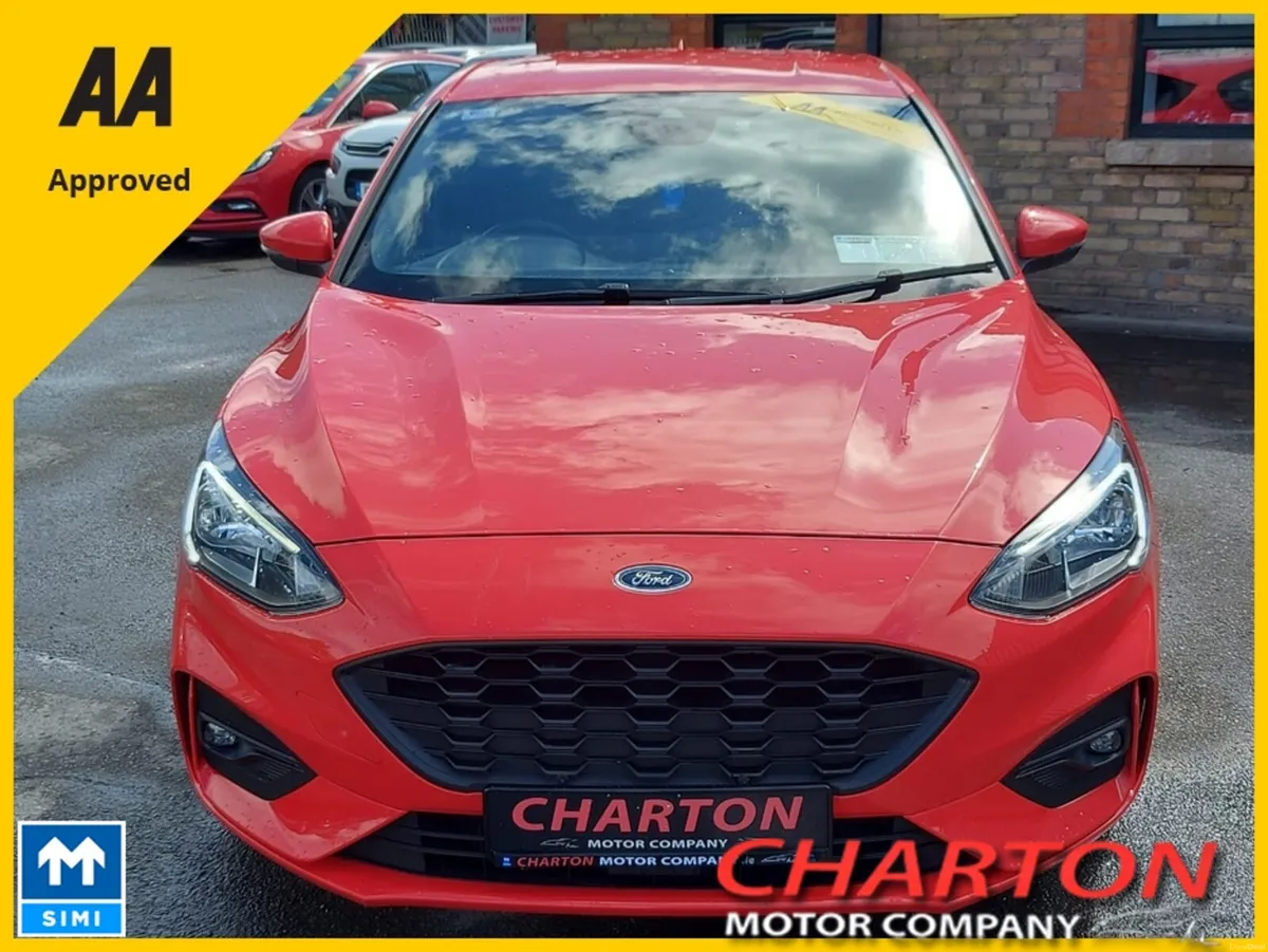 Ford Focus ST-LINE 5DR 1.5 TD 120 S6.2 M6 4DR - Image 2