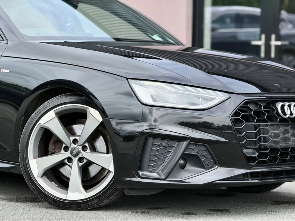 Audi A4 2020 S-LINE AUDI A4 AUTOMATIC - Image 2