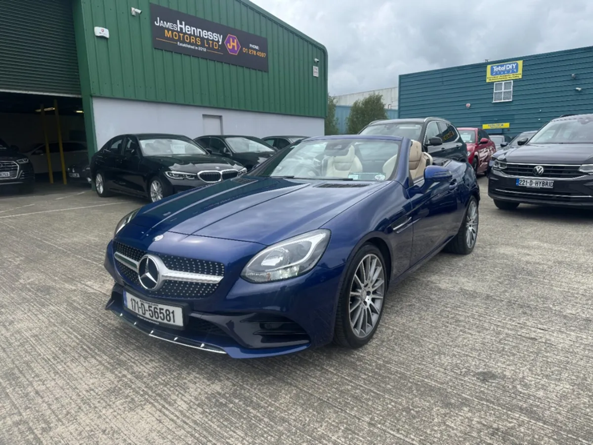 Mercedes-Benz SLC SLC250 D AMG LINE AUTO - Image 1