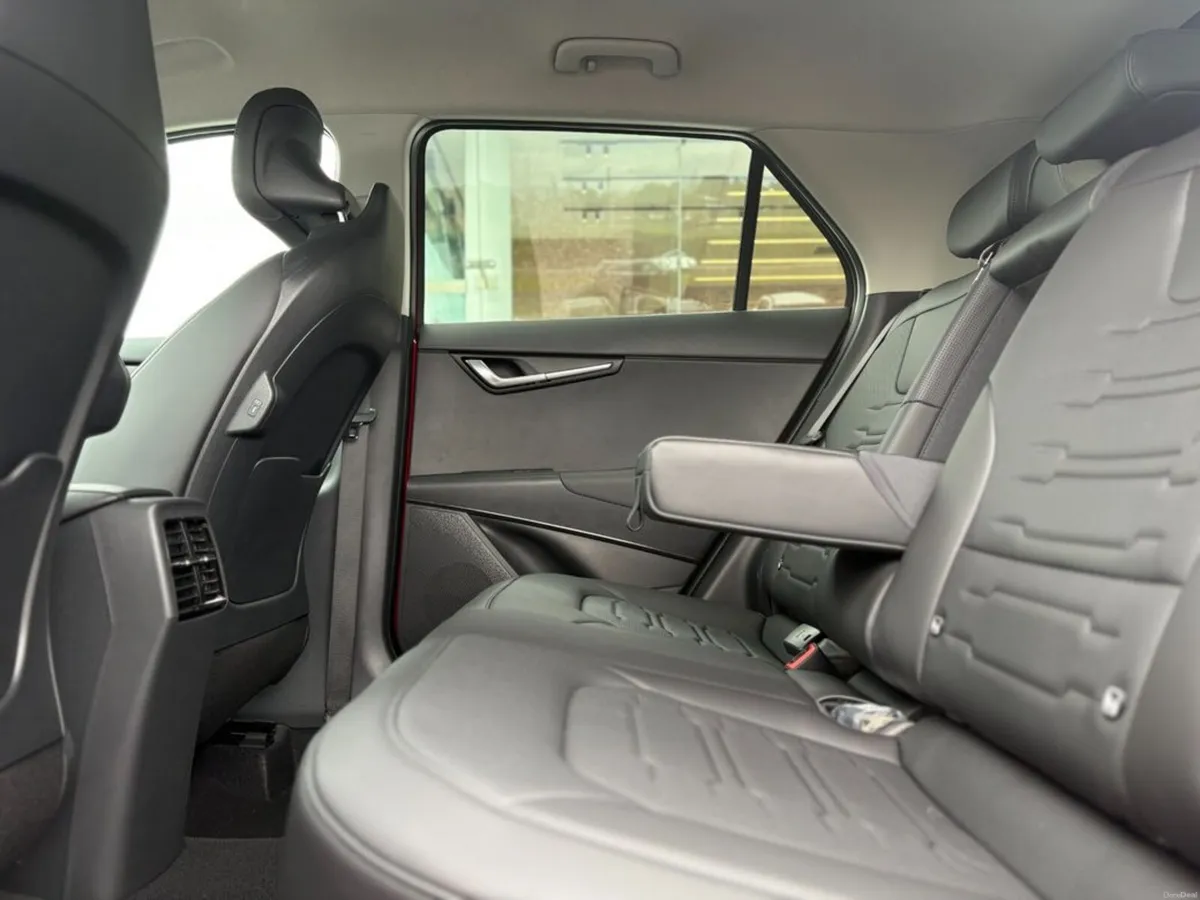 Kia Niro 1.6 K3 Hybrid ( 3.9% Finance Available ) - Image 4
