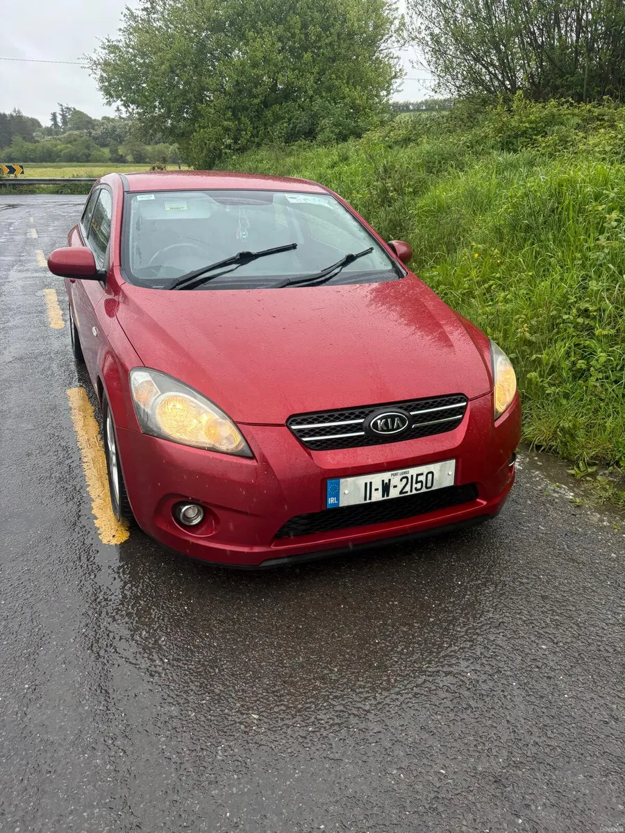 Kia Ceed 2011 nctd 27 - Image 2